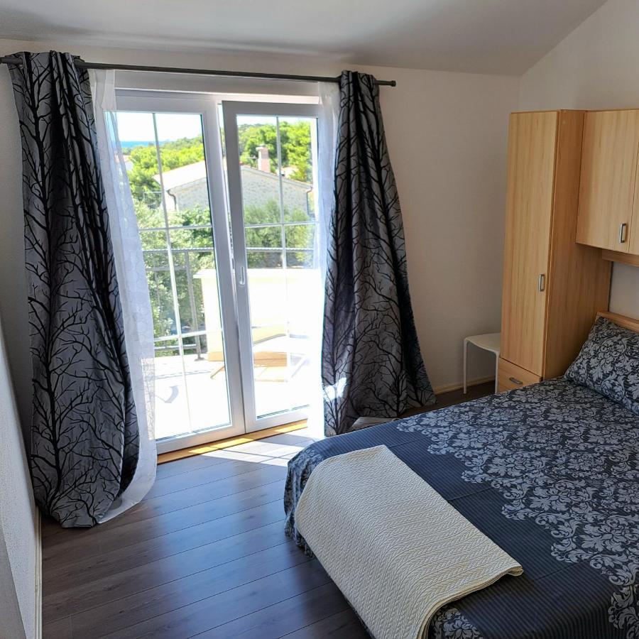 Apartment Oaza Mira Tribunj  Bagian luar foto