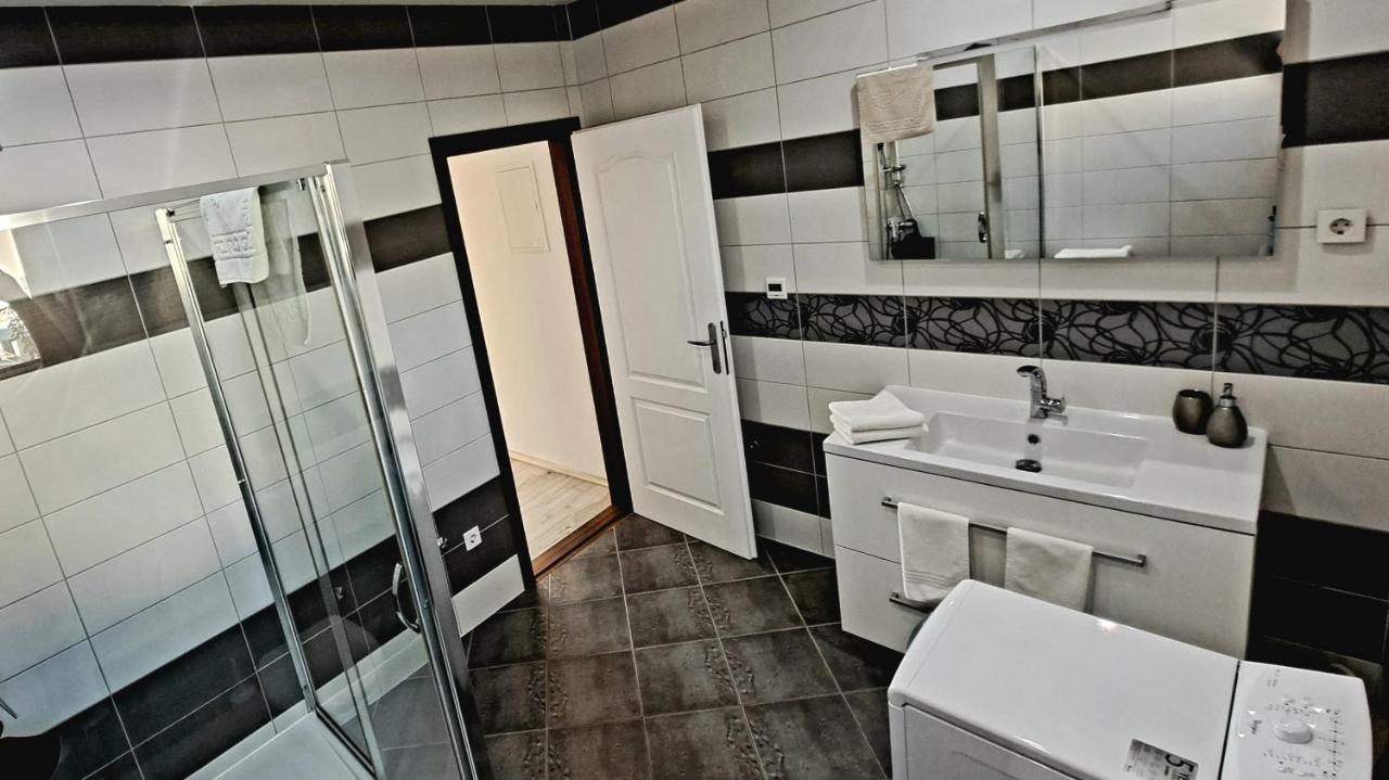Apartment Oaza Mira Tribunj  Bagian luar foto